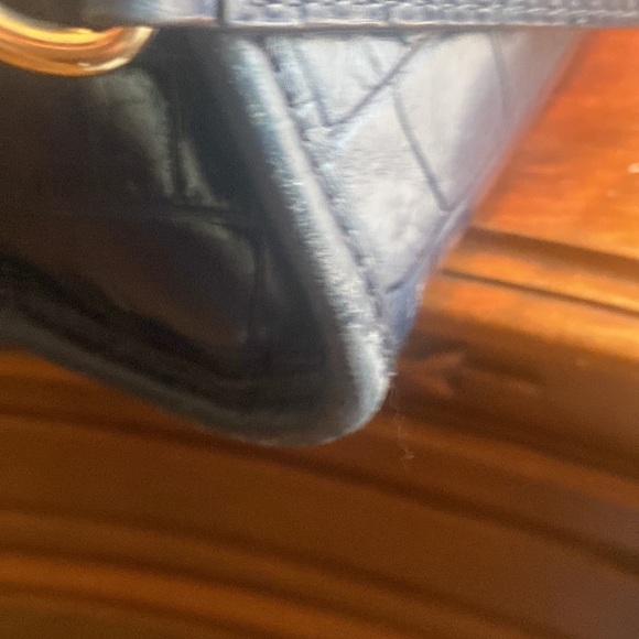 Micheal Kors Bag - Picture 5 of 12